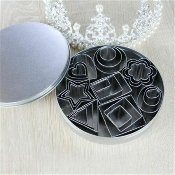 baking moulds 24pcs stainless steel christmas cookie cutter biscuit mold square flower star heart fondant decorating tools
baking moulds 24pcs stainless steel christmas cookie cutter biscuit mold square flower star heart fondant decorating tools