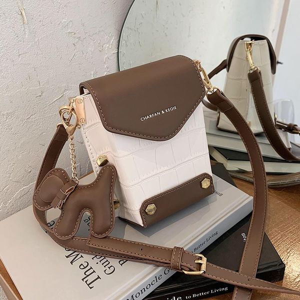 evening bags contrasting design mini chain pu leather crossbody women 2021 shoulder handbags female travel handbag
evening bags contrasting design mini chain pu leather crossbody women 2021 shoulder handbags female travel handbag
