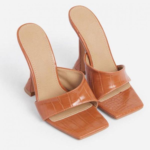 slippers women's summer wear fashion square head 2021 sandals ytmtloy indoor thin heels house sapatos femininos 35-43, Black
slippers women's summer wear fashion square head 2021 sandals ytmtloy indoor thin heels house sapatos femininos 35-43, Black