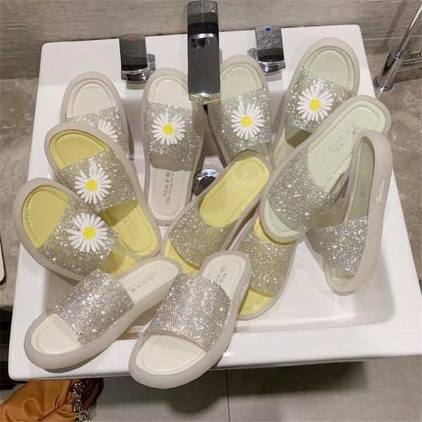 slippers women's summer fashion wear small daisy rhinestone sandals open toe flat outdoor beach shoes, Black
slippers women's summer fashion wear small daisy rhinestone sandals open toe flat outdoor beach shoes, Black
