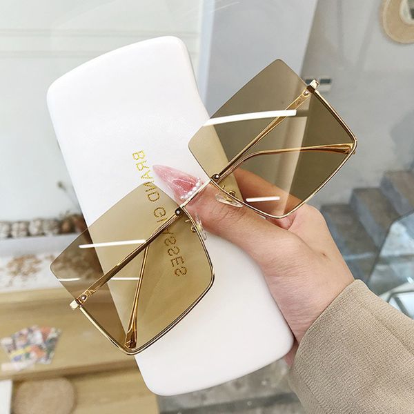 New Fashion Semi-Random sunglasses Women Square Sun Glass Luxury Brand Female Metal Shades UV400 Glasses oculos de sol Glasses wholesale, Silver
New Fashion Semi-Random sunglasses Women Square Sun Glass Luxury Brand Female Metal Shades UV400 Glasses oculos de sol Glasses wholesale, Silver