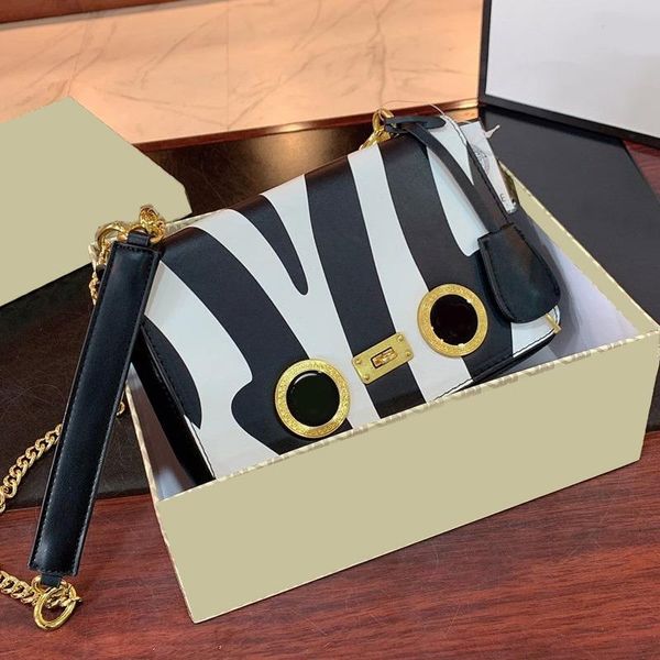 color flap leather chain purse handbag bags wallets fashion genuine shoulder quality women hasp messenger high patchwork bag lady xpveg, Red;black
color flap leather chain purse handbag bags wallets fashion genuine shoulder quality women hasp messenger high patchwork bag lady xpveg, Red;black