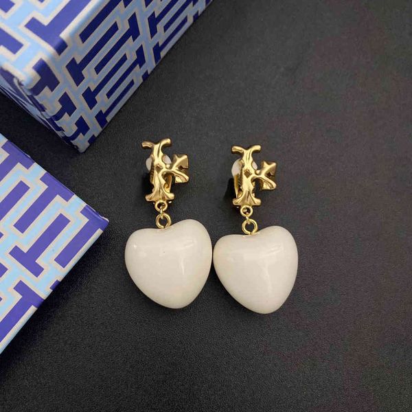 design jewelry tang no ear hole cross antique medieval fashion female peach heart classic versatile earrings personalized gold earclip, Golden
design jewelry tang no ear hole cross antique medieval fashion female peach heart classic versatile earrings personalized gold earclip, Golden