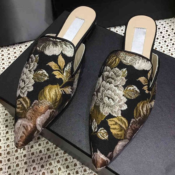 80% off store online 2021 spring new arrival flat slippers women ethnic style flower embroider pointy toe shoes half covered slides brand mu, Black