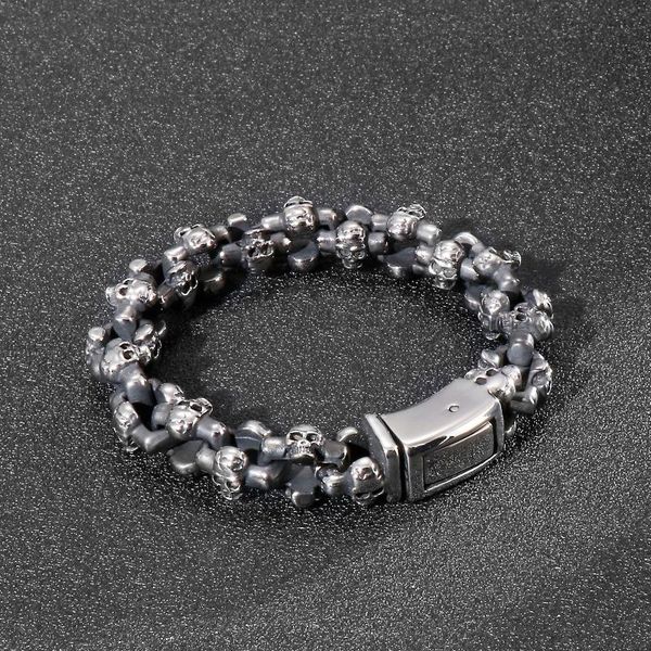 charm bracelets man's punk skull men stainless steel shiny matte link chain male gothic jewelry 2021, Golden;silver
charm bracelets man's punk skull men stainless steel shiny matte link chain male gothic jewelry 2021, Golden;silver