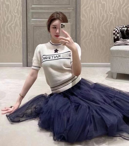 family 21 early autumn new women's letter jacquard five pointed star bubble short sleeve sweater pullover top, White
family 21 early autumn new women's letter jacquard five pointed star bubble short sleeve sweater pullover top, White