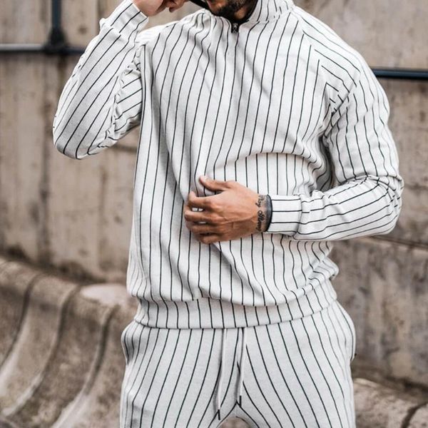 2021 new spring and autumn striped suit men's fitness running long-sleeved sweater slim trousers comfortable fashion suit, Gray
2021 new spring and autumn striped suit men's fitness running long-sleeved sweater slim trousers comfortable fashion suit, Gray