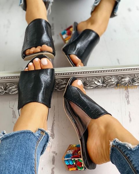 slippers 2021 summer women slipper crystal peep toe print heel casual shoes beach sandals ladies fashion platform mules sandalias, Black
slippers 2021 summer women slipper crystal peep toe print heel casual shoes beach sandals ladies fashion platform mules sandalias, Black