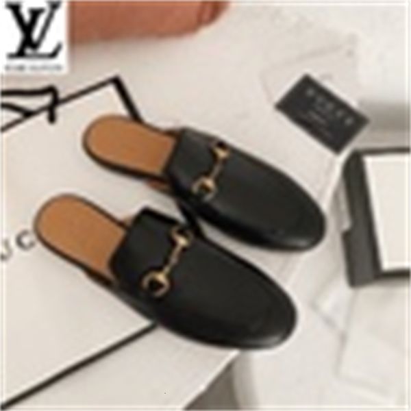 handmade slippers women casual men walking tennis sandals designer mules slides luxury thongs shoes nktg, Black;white
handmade slippers women casual men walking tennis sandals designer mules slides luxury thongs shoes nktg, Black;white
