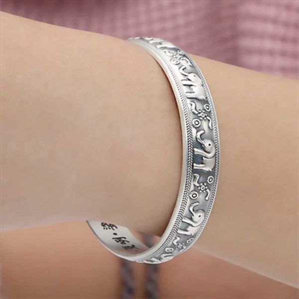 link, chain vintage creative elephant bangles & bracelet for women national style charm jewelry wholesale, Black
link, chain vintage creative elephant bangles & bracelet for women national style charm jewelry wholesale, Black