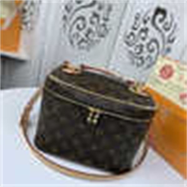 shoulder brand handbags designer bags luxury m42265 cosmetic cross case iconic women's handles bag shoulder totes bag body messenger ba
shoulder brand handbags designer bags luxury m42265 cosmetic cross case iconic women's handles bag shoulder totes bag body messenger ba