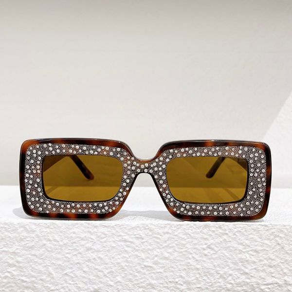 diamond sunglasses women trendy 2021 frame ultralight glasses business casual men goggle coffee fullframe luxury uv protection sunnies fashi, White;black
diamond sunglasses women trendy 2021 frame ultralight glasses business casual men goggle coffee fullframe luxury uv protection sunnies fashi, White;black