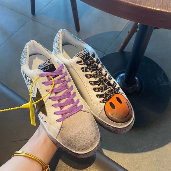 2021 autumn new rainbow smiling face graffiti small dirty shoes female star lace up net red same board trend, Black
2021 autumn new rainbow smiling face graffiti small dirty shoes female star lace up net red same board trend, Black