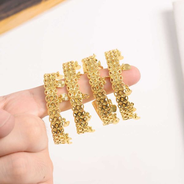 18 k fine gold gf small bangle child bracelet open wide pendant heart kids children bairn jewelry baby mideast cute europe gift q0717, Black
18 k fine gold gf small bangle child bracelet open wide pendant heart kids children bairn jewelry baby mideast cute europe gift q0717, Black