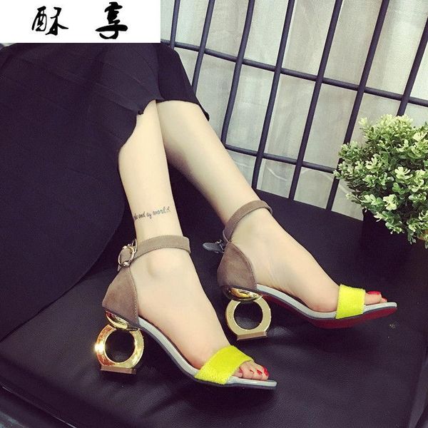 sandals summer women buckle-heeled high-heeled personality thick-heeled with frosted fashion open-toed, Black 
sandals summer women buckle-heeled high-heeled personality thick-heeled with frosted fashion open-toed, Black