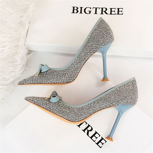 blue stiletto shoes, bowknot wedding shoes, office shoes, 2021 spring fashion, 9.5cm, Black
blue stiletto shoes, bowknot wedding shoes, office shoes, 2021 spring fashion, 9.5cm, Black