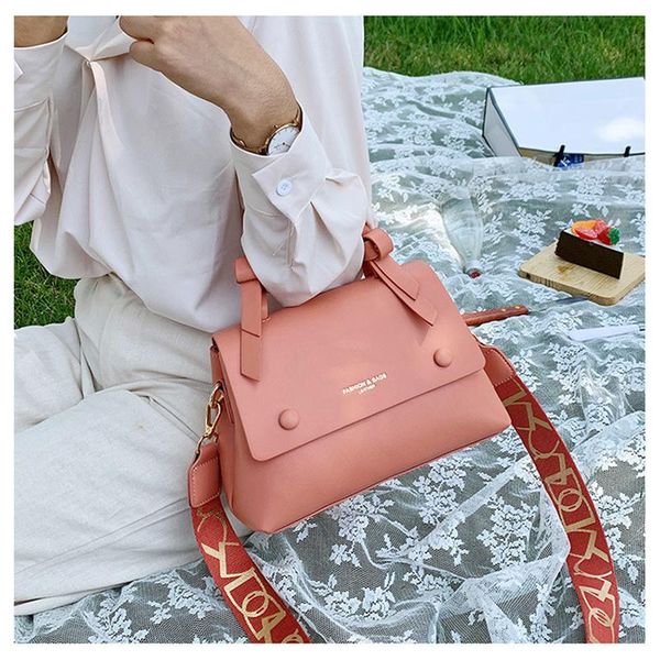 evening bags -selling fashion female 2021 summer y2k small square bag designer shoulder handbag messenger beach
evening bags -selling fashion female 2021 summer y2k small square bag designer shoulder handbag messenger beach