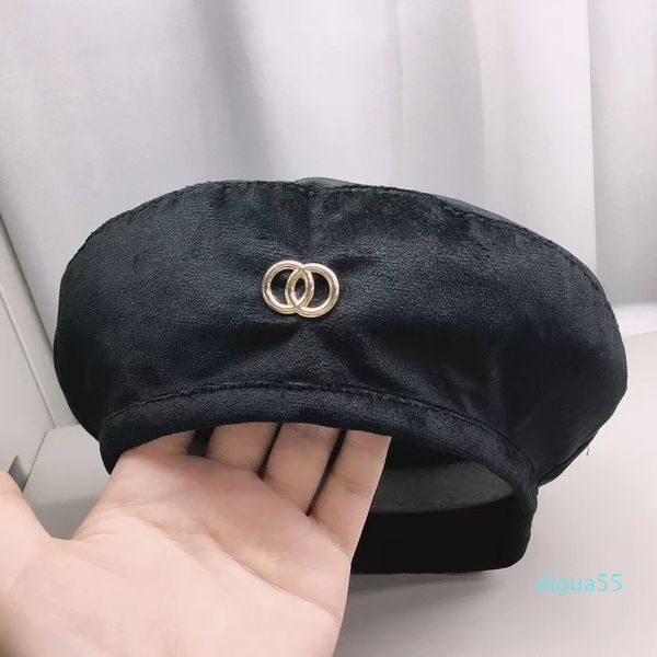 fashion silk velvet beret men and women simple solid color painter cap retro hat fashion japanese newsboy, Blue;gray
fashion silk velvet beret men and women simple solid color painter cap retro hat fashion japanese newsboy, Blue;gray
