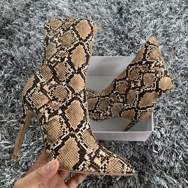 women ankle boots snake print pointed toe footwear 10.5cm high heels female boots party shoes women 2021 new winter, Black
women ankle boots snake print pointed toe footwear 10.5cm high heels female boots party shoes women 2021 new winter, Black