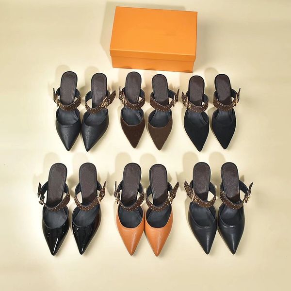 2021 classic ladies high heels fashion beach sandals platform slippers ladies sandals letter dress shoes l26, Black
2021 classic ladies high heels fashion beach sandals platform slippers ladies sandals letter dress shoes l26, Black