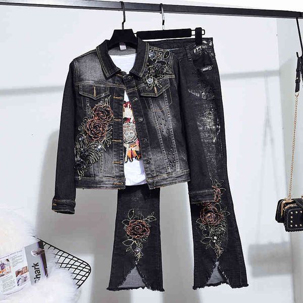 women's two piece pants streetwear fashion handwork beading embroidery flowers denim jacket split boot cut set female casual jeans suit, White
women's two piece pants streetwear fashion handwork beading embroidery flowers denim jacket split boot cut set female casual jeans suit, White