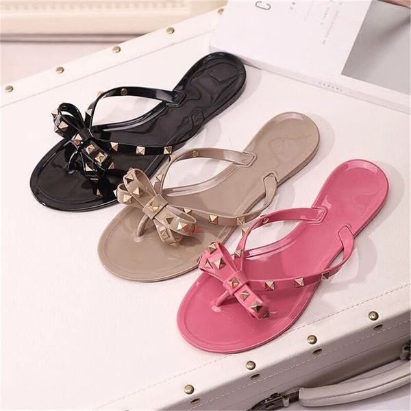 size 40 women's new fashion flip flops flats luxury brands rivet slippers sell beach shoes, Black
size 40 women's new fashion flip flops flats luxury brands rivet slippers sell beach shoes, Black