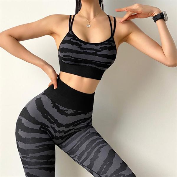 zebra striped yoga set women's tracksuit sportswear tight elastic fitness two piece set women costume for yoga ropa mujer, Gray
zebra striped yoga set women's tracksuit sportswear tight elastic fitness two piece set women costume for yoga ropa mujer, Gray