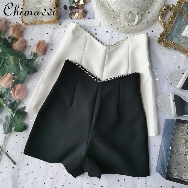 women's shorts french retro streetwear high-end luxury beaded rhinestone high waist a- line wide leg pants fashion simple short, White;black
women's shorts french retro streetwear high-end luxury beaded rhinestone high waist a- line wide leg pants fashion simple short, White;black