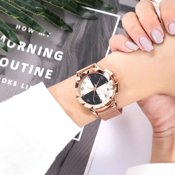 wristwatches 2021 luxury rose gold women watches minimalism chic fashion casual female wristwatch saat, Slivery;brown
wristwatches 2021 luxury rose gold women watches minimalism chic fashion casual female wristwatch saat, Slivery;brown