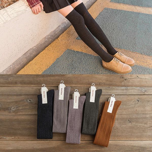 spring autumn college style beautiful leg color thin knee, Black;white
spring autumn college style beautiful leg color thin knee, Black;white