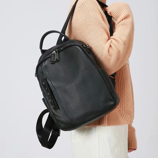 designer bagsleather backpack soft layer cowhide lychee pattern large capacity multi-compartment fashion new style 2021 trend wildluxury bag
designer bagsleather backpack soft layer cowhide lychee pattern large capacity multi-compartment fashion new style 2021 trend wildluxury bag