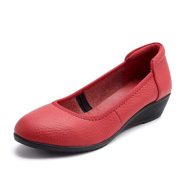 dress shoes selling 2021 autumn large size 35-42 soft genuine leather woman non-slip comfortable slope with high heels, Black
dress shoes selling 2021 autumn large size 35-42 soft genuine leather woman non-slip comfortable slope with high heels, Black