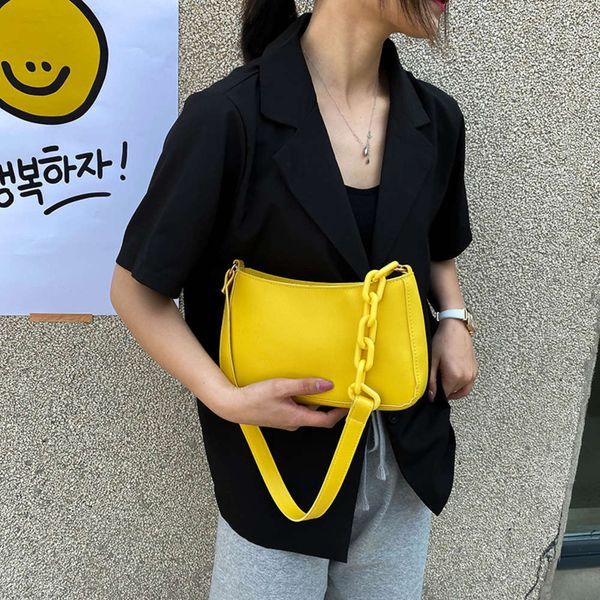 hbp fashion design hall french stick underarm large capacity handbag women's korean version chaodoukuai small square color contrast bag
hbp fashion design hall french stick underarm large capacity handbag women's korean version chaodoukuai small square color contrast bag