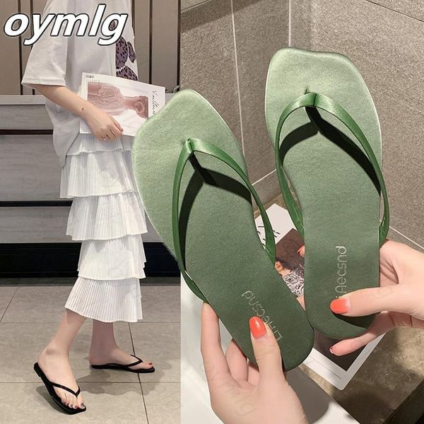 2021 women patent leather slippers fashion summer square head slippers ladies casual flat beach flip flops slipper holiday slide, Black
2021 women patent leather slippers fashion summer square head slippers ladies casual flat beach flip flops slipper holiday slide, Black