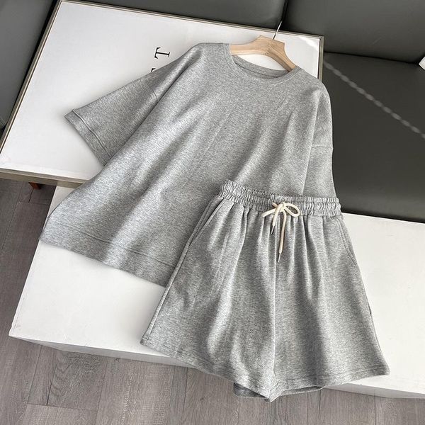women's tracksuits solid sporty sweatsuits for women two piece outfits casual loose basic sweatshirt and shorts matching sets 2, Gray
women's tracksuits solid sporty sweatsuits for women two piece outfits casual loose basic sweatshirt and shorts matching sets 2, Gray