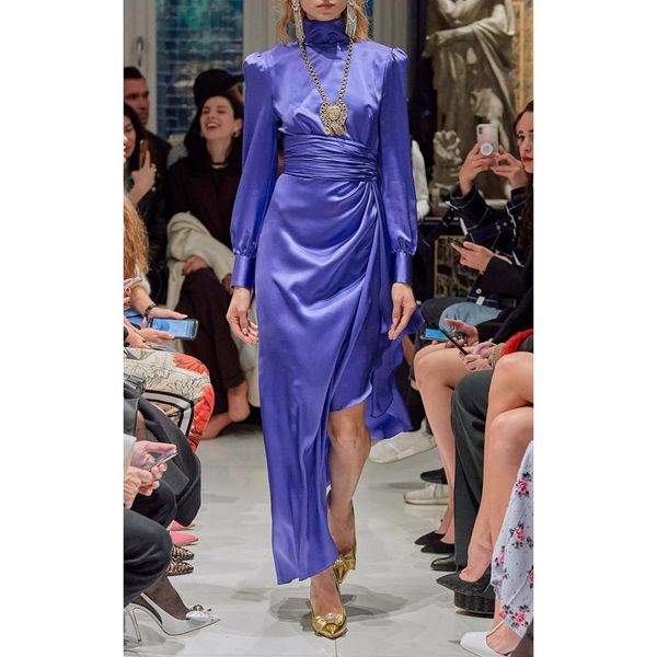 2021 new sinly turleneck long sleeve purple split women winter designer elegant evening party club vestido v0w1, Black;gray
2021 new sinly turleneck long sleeve purple split women winter designer elegant evening party club vestido v0w1, Black;gray