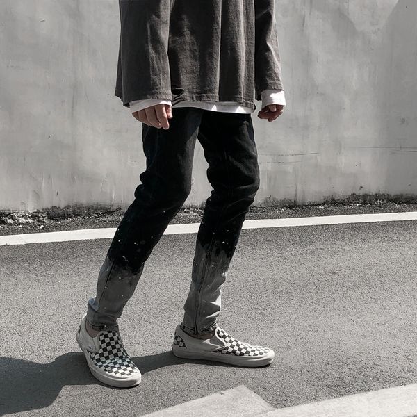 2021 new high street color match ankle zipper painted jeans men and women washed retro loose casual pencil pants hip hop denim trousers h9e4, Blue
2021 new high street color match ankle zipper painted jeans men and women washed retro loose casual pencil pants hip hop denim trousers h9e4, Blue