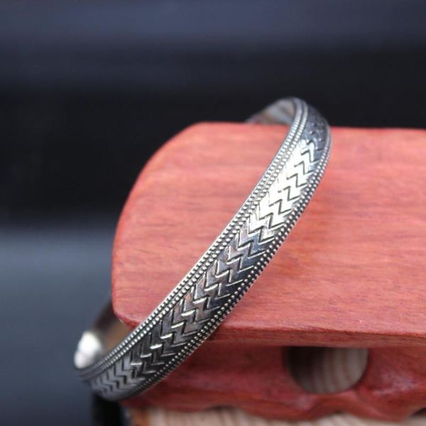 bangle classic bracelet vintage style jewelry w pattern open cuff, Black
bangle classic bracelet vintage style jewelry w pattern open cuff, Black