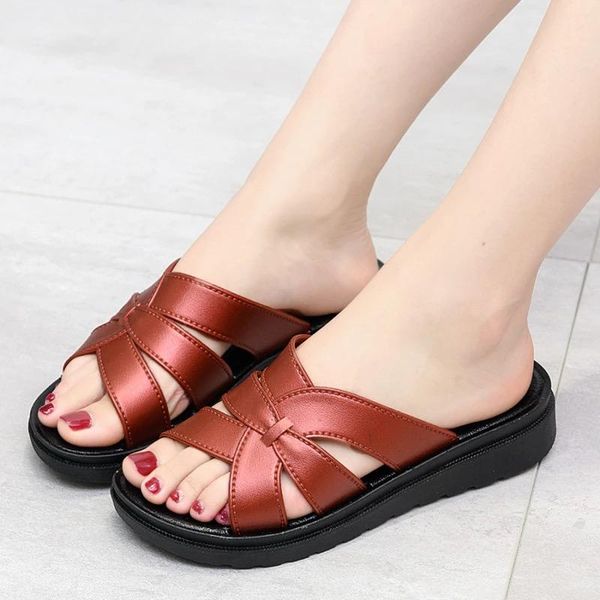 slippers summer plastic women outdoor wear wedges soft bottom non-slip seaside sandals and, Black
slippers summer plastic women outdoor wear wedges soft bottom non-slip seaside sandals and, Black