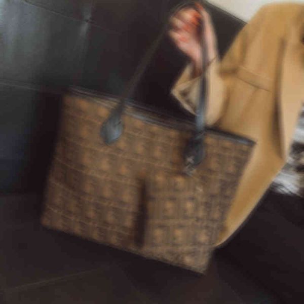 large bag women's and winter new large capacity tote bag versatile shopping commuter shoulder purses
large bag women's and winter new large capacity tote bag versatile shopping commuter shoulder purses