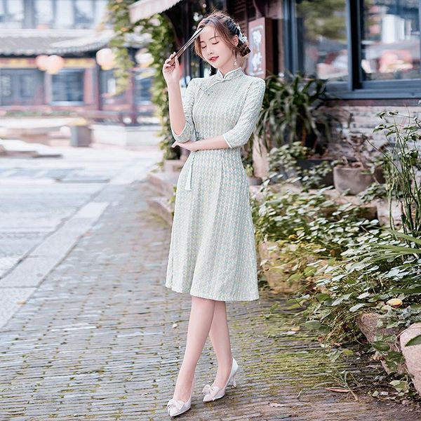 ethnic clothing summer lace knee-length qipao traditional chinese embroidery women 3/4 sleeve dress daily student cheongsam, Red
ethnic clothing summer lace knee-length qipao traditional chinese embroidery women 3/4 sleeve dress daily student cheongsam, Red