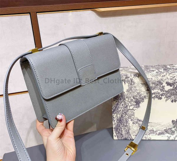 handbag designer handbags women luxurys designers bags 2021 deauville tote zhouzhoubao123 crossbody bag montaigne nubuck silk s
handbag designer handbags women luxurys designers bags 2021 deauville tote zhouzhoubao123 crossbody bag montaigne nubuck silk s