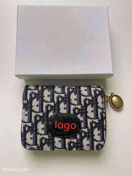 korean d fabric embroiery wallet home short women's car bag zipper hanbag multi car position mobile phone zero, Red;black 
korean d fabric embroiery wallet home short women's car bag zipper hanbag multi car position mobile phone zero, Red;black