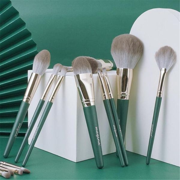 eyelash curler 7/14pcs makeup brushes tool set professional cosmetic powder eye shadow foundation blush highlighter make up brush beauty
eyelash curler 7/14pcs makeup brushes tool set professional cosmetic powder eye shadow foundation blush highlighter make up brush beauty