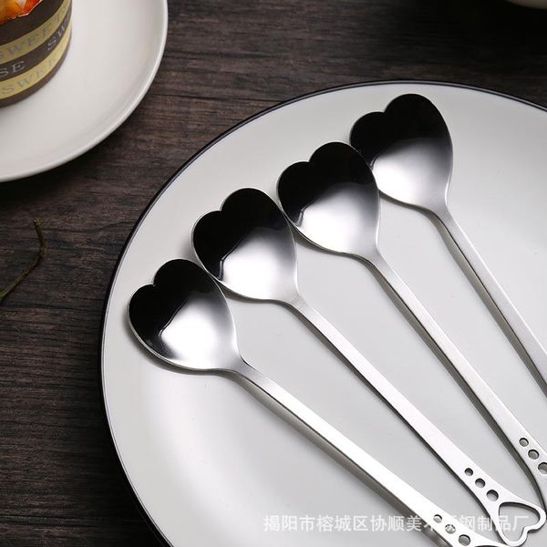 stainless steel heart shape coffee spoon dessert sugar stirring spoons teaspoon dinnerware kitchen accessories wedding supplies
stainless steel heart shape coffee spoon dessert sugar stirring spoons teaspoon dinnerware kitchen accessories wedding supplies