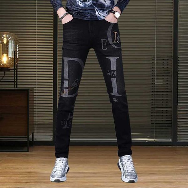 mens prints stretch denim pants,light luxury diamond embroidery slim-fit black jeans,street fashion casual jeans; 211011, Blue
mens prints stretch denim pants,light luxury diamond embroidery slim-fit black jeans,street fashion casual jeans; 211011, Blue