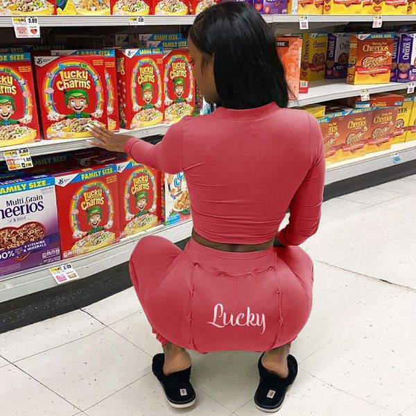 lucky letter embroidery two piece set long sleeve crop and pants with butt flap tracksuit women c68-da30, White
lucky letter embroidery two piece set long sleeve crop and pants with butt flap tracksuit women c68-da30, White