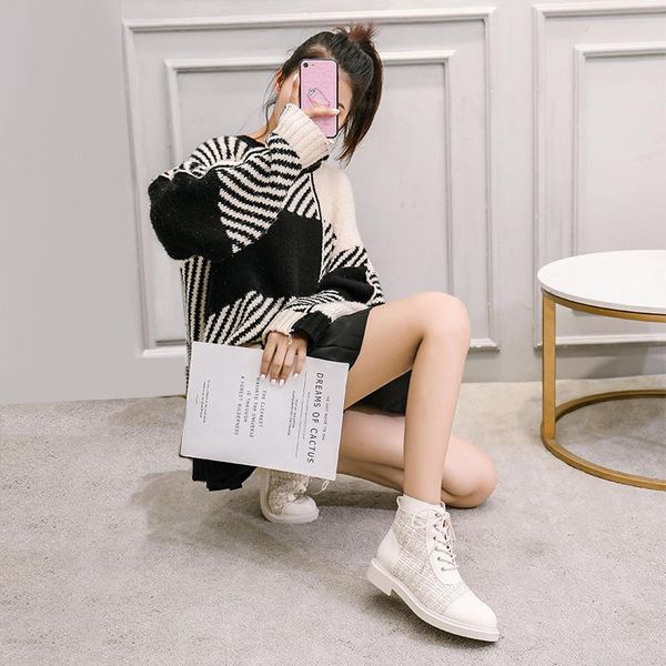 boots mr co 2021 winter fashion round head straps small incense style high state low trend women's shoes in stock, Black
boots mr co 2021 winter fashion round head straps small incense style high state low trend women's shoes in stock, Black