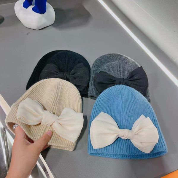 factory wholesale 50% off korean sweet girl knitted hat female pearl sand large bow wool autumn and winter warm ear protection cold, Blue;gray
factory wholesale 50% off korean sweet girl knitted hat female pearl sand large bow wool autumn and winter warm ear protection cold, Blue;gray