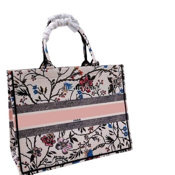 evening bags handbag causal totes designer bag womens ladies baga large size tote retro print embroidery craft hand wrap purse crossbody pac
evening bags handbag causal totes designer bag womens ladies baga large size tote retro print embroidery craft hand wrap purse crossbody pac